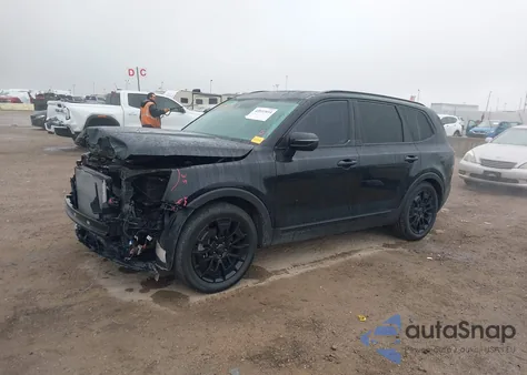 2021 Kia Telluride Ex z USA, uszkodzony, nr VIN 5XYP3DHC1MG180620